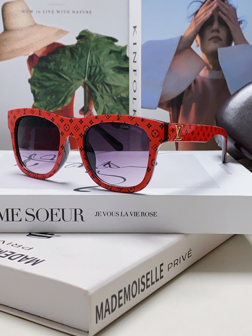 ルイヴィトンサングラス正面デザイン